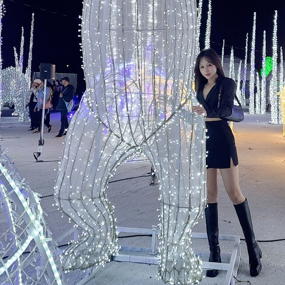 Cutout suit dress - Picture 5 of 5